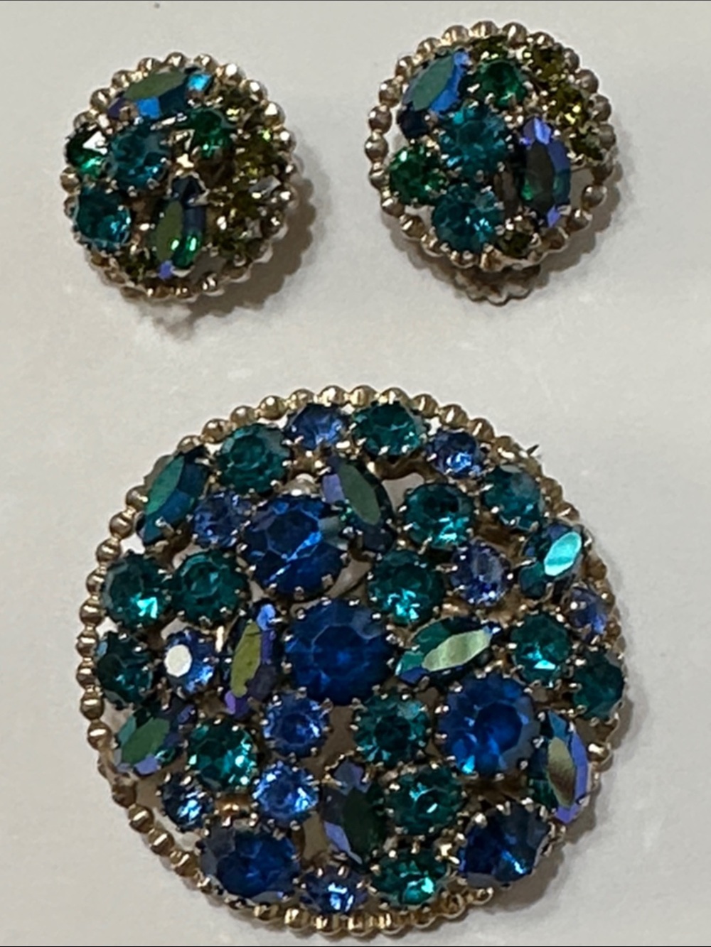 Vintage Albert Weiss Blue,Green,AB Prong set Rhinestone Brooch & Clip Earrings